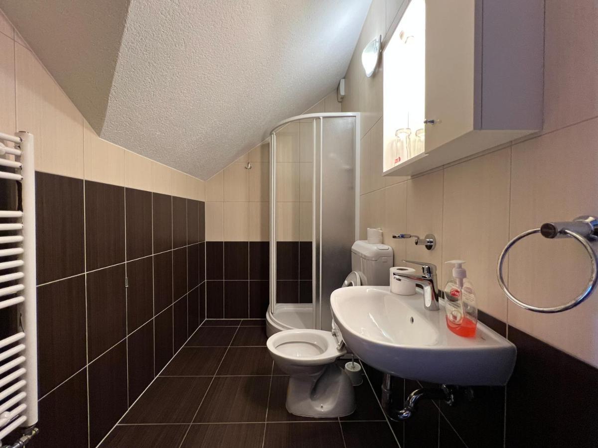Hotel & Restaurant Babic Vranovaca 외부 사진
